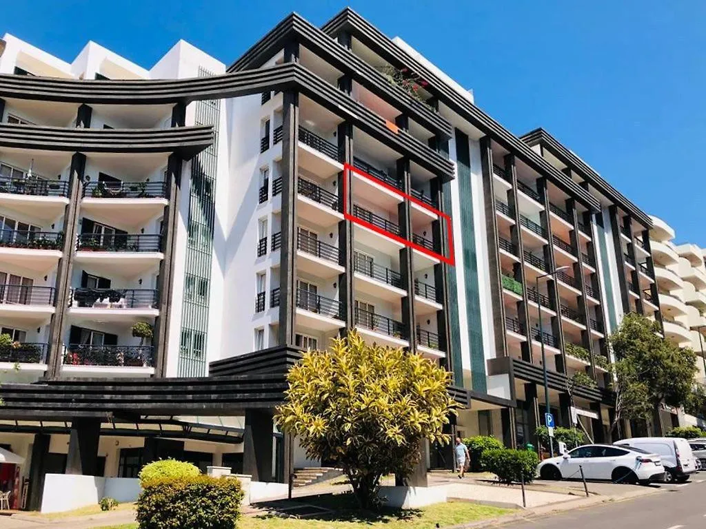 Smarts Apartment Da Ajuda location