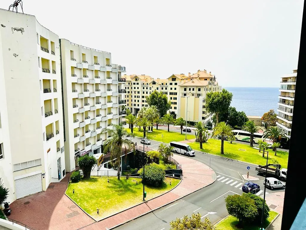 Smarts Apartment Da Ajuda Funchal